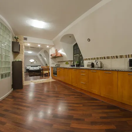Hotell Dom & House Monte Cassino - Haffnera 2*
